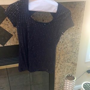 White House Black Market sequence t shirt with keyhole back!